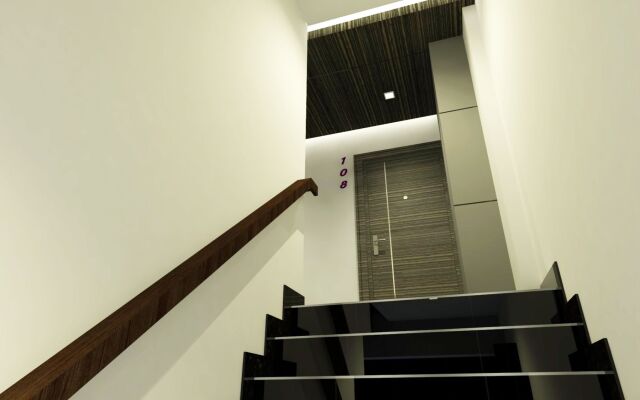 Sovereign Group Hotel
