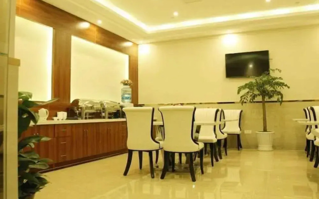 GreentreeInn Suzhou DushuLake ShuangyinFinancial City Hotel