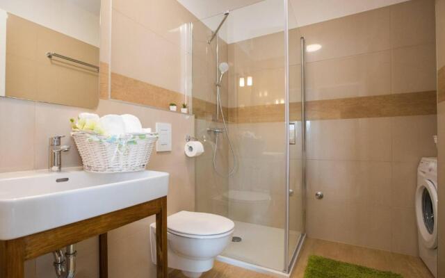 Apartment Navis