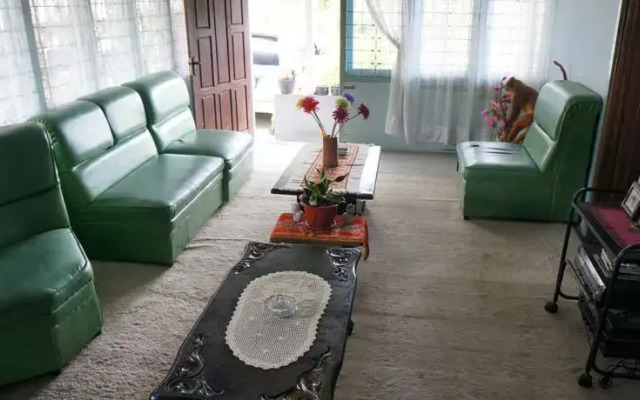 Homestay Madani 007 - Nita