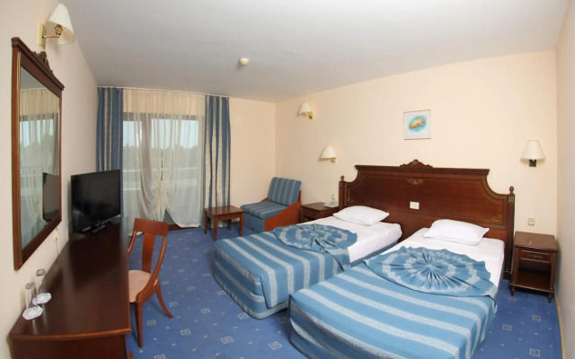 Duni Royal Pelikan Hotel - All Inclusive