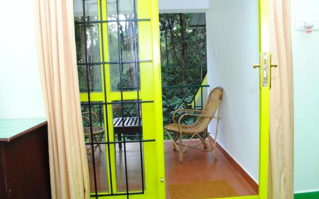 Woodpecker Resort