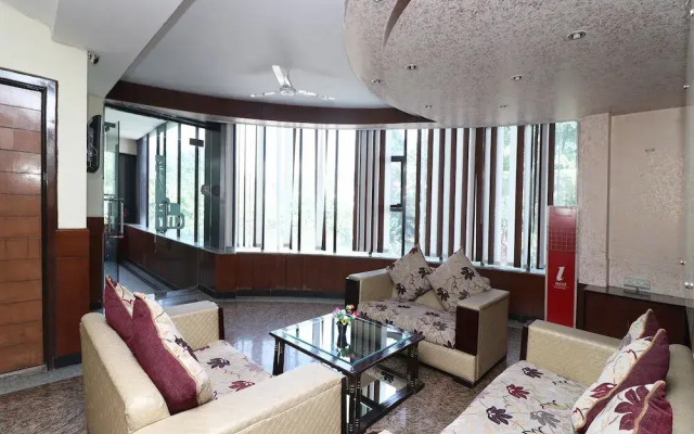 OYO 2595 Hotel City Star
