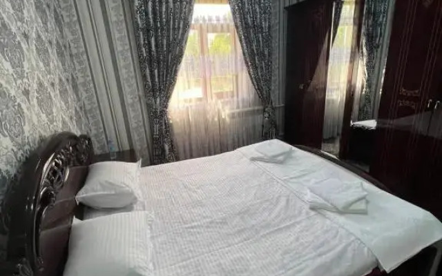 Apartment Lazgo Ibn Sino
