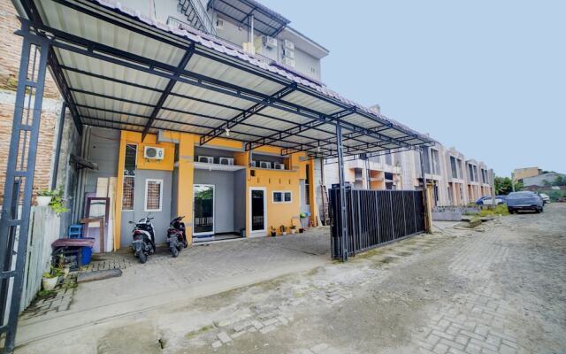 Teratai Homestay by Rooms
