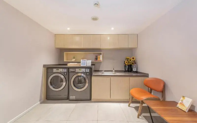 Hanting Premium Hotel Beijing Guomao Jinsong Metro Station