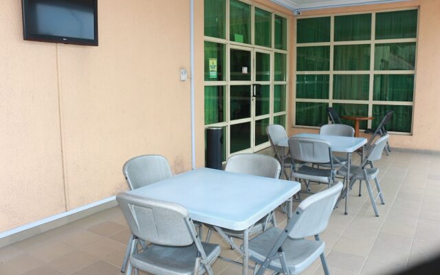 Limpopo Springs Hotel