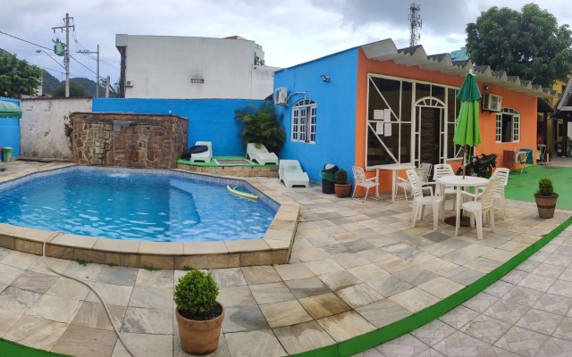 Pousada Alojaki Hostel