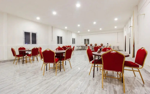 Che Sigma Hotel by OYO Rooms
