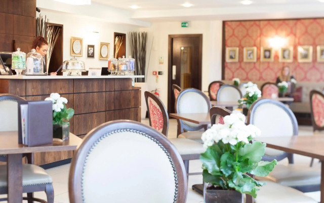 Champneys Tring