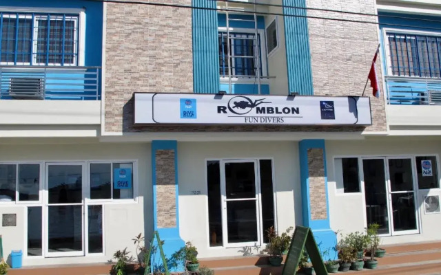Romblon Fun Divers & Inn
