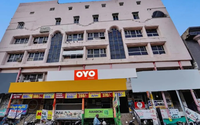 OYO Sai Krishna Residency