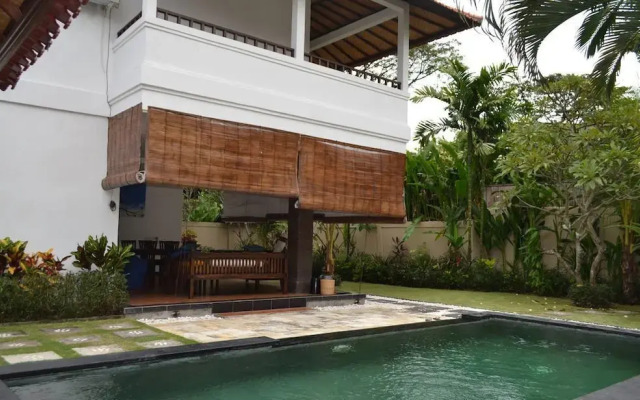 Ivory Villa