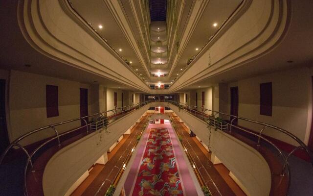 Town In Town Hotel Bangkok