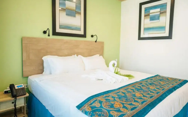 Maxwell Del Mar Hotel