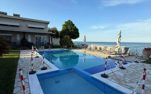 White Shark Villas