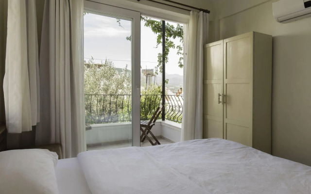 Hideaway Hotel