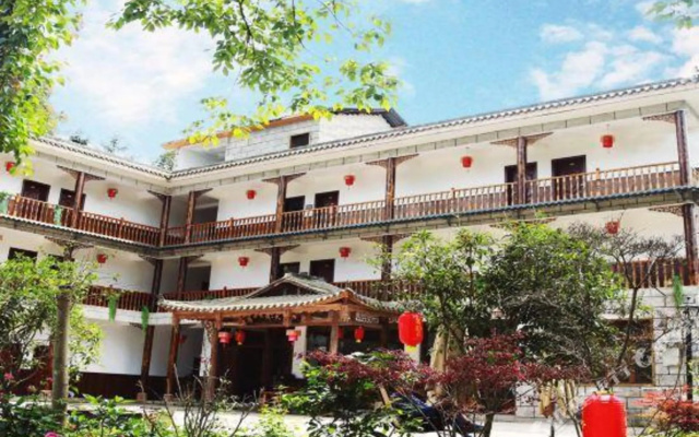 Tianranju Inn