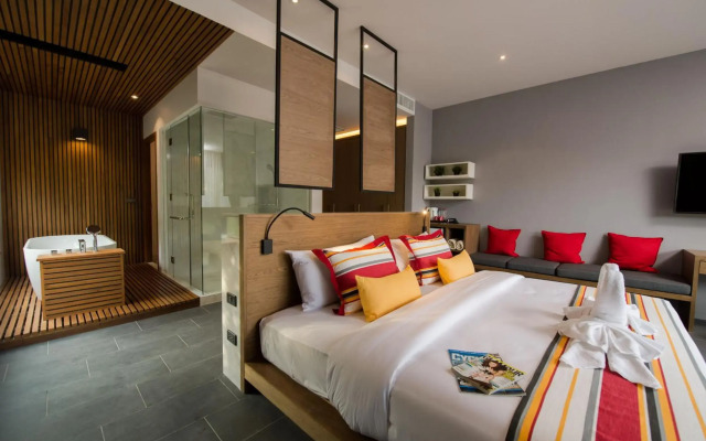 The Gallery Hotel Nai Harn