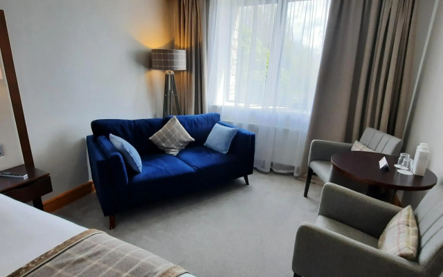 Menlo Park Hotel