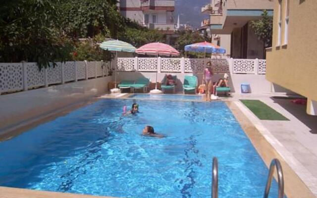 Bayram Apart Hotel