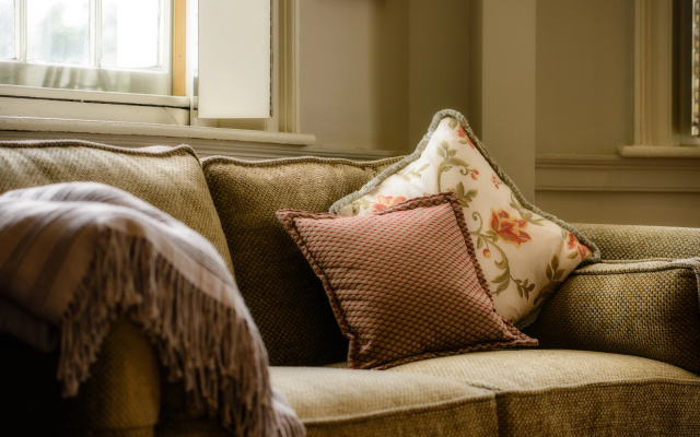 The Woodbridge Waterfront Rooms. – Guest Rooms – New Norfolk