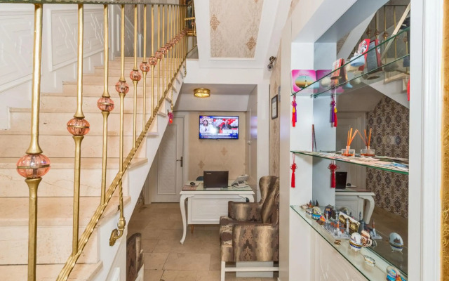 The Empress Theodora Hotel