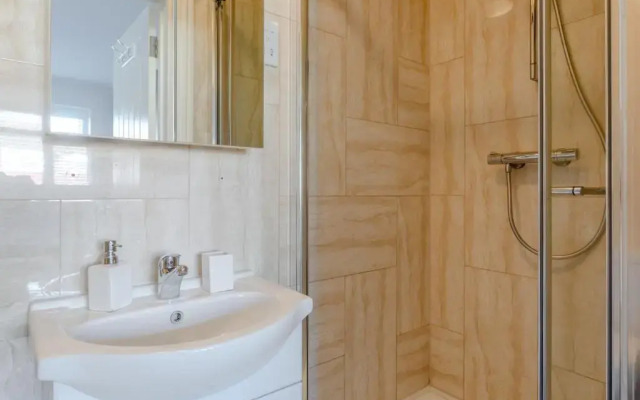Apple House Guesthouse Wembley