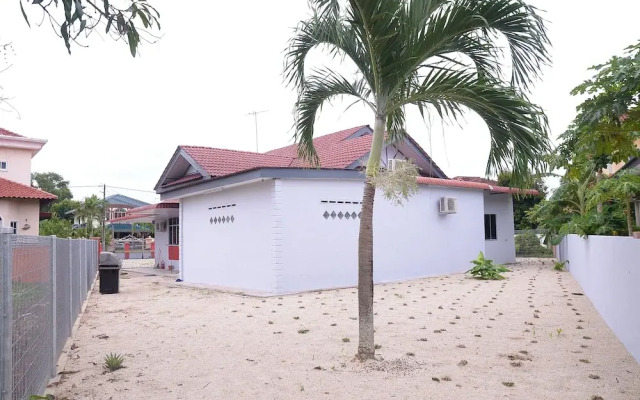 Puteri Homestay