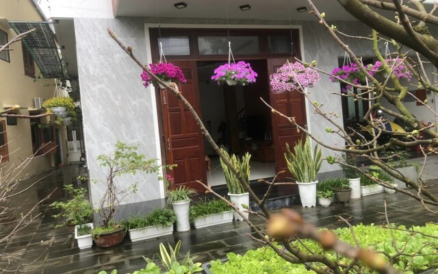 Phương's house