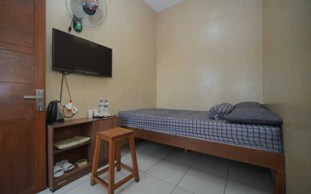 Soreang Hotel by ZUZU