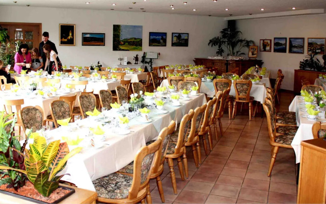 Hotel & Restaurant Bergfried