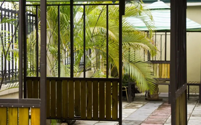 Telecentre Hotel