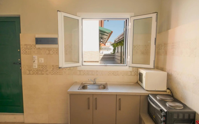 Chandris Apartments