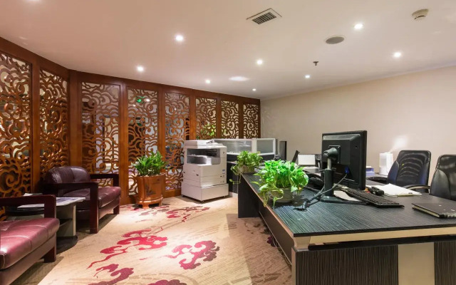 Soluxe Winterless Hotel Beijing