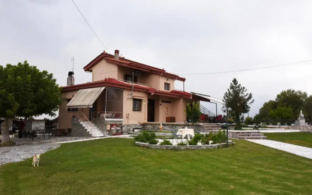 Alesta Apartment