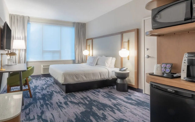 Fairfield Inn & Suites by Marriott Revelstoke - Hotel in Revelstoke - Photo 4