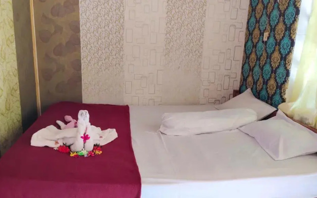 Hotel " Artha "