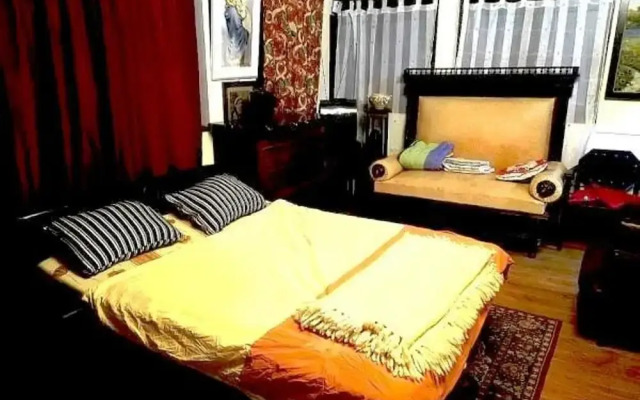 Leyla Guesthouse Castel