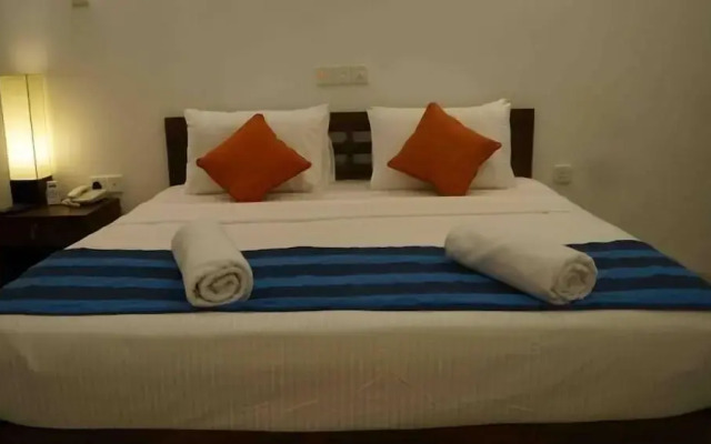 Hotel Athgira