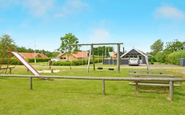 8 Person Holiday Home in Hemmet