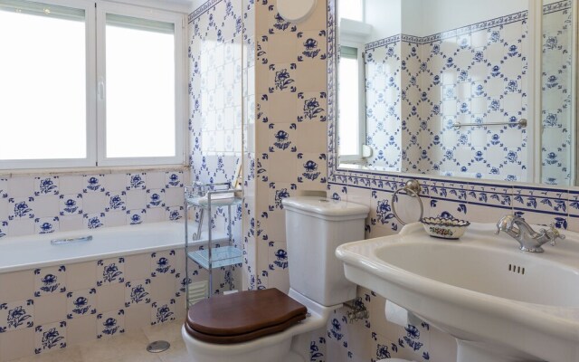 Carcavelos Beach Apt