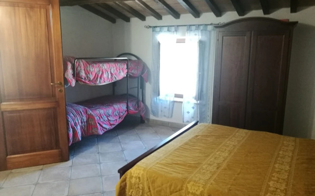 Apartment Iris 3 Bedrooms,2 Bath, Living Room 10 Pax