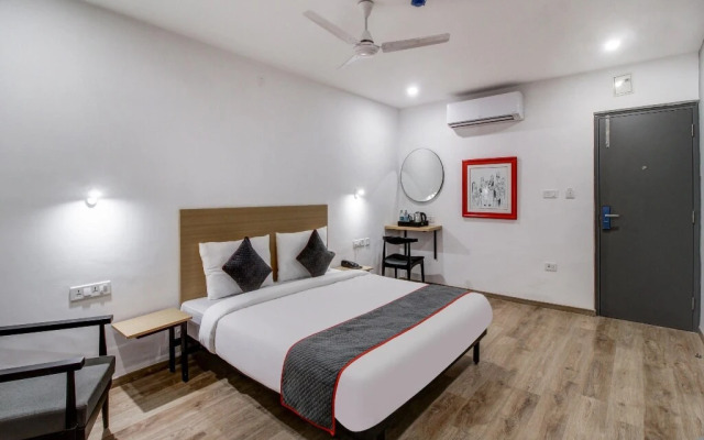 OYO Townhouse RCC Majestic 397 LB Nagar