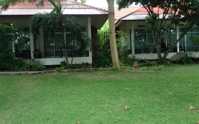 Ruan Panalee Resort