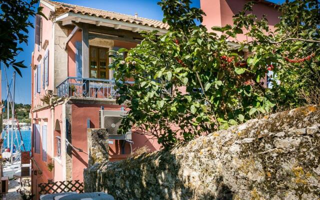 Authentic Suites In Fiscardo