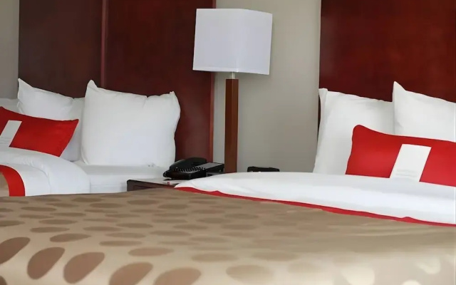 Iberia House & Suites
