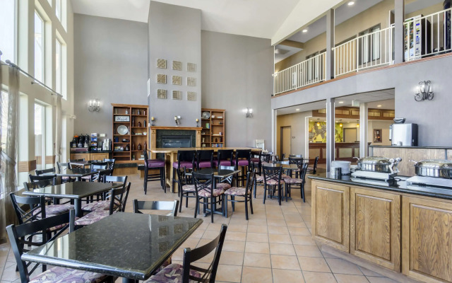 Best Western Plus Grapevine Inn