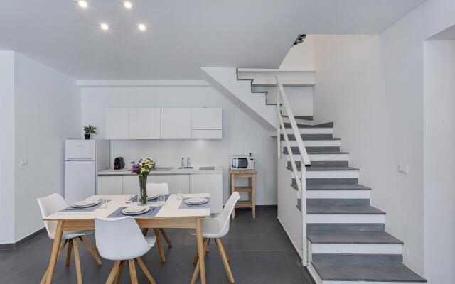 Atelier Apartments - Stone by Wonderful Italy