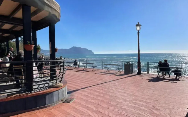 Sea And Park-genoa Nervi -